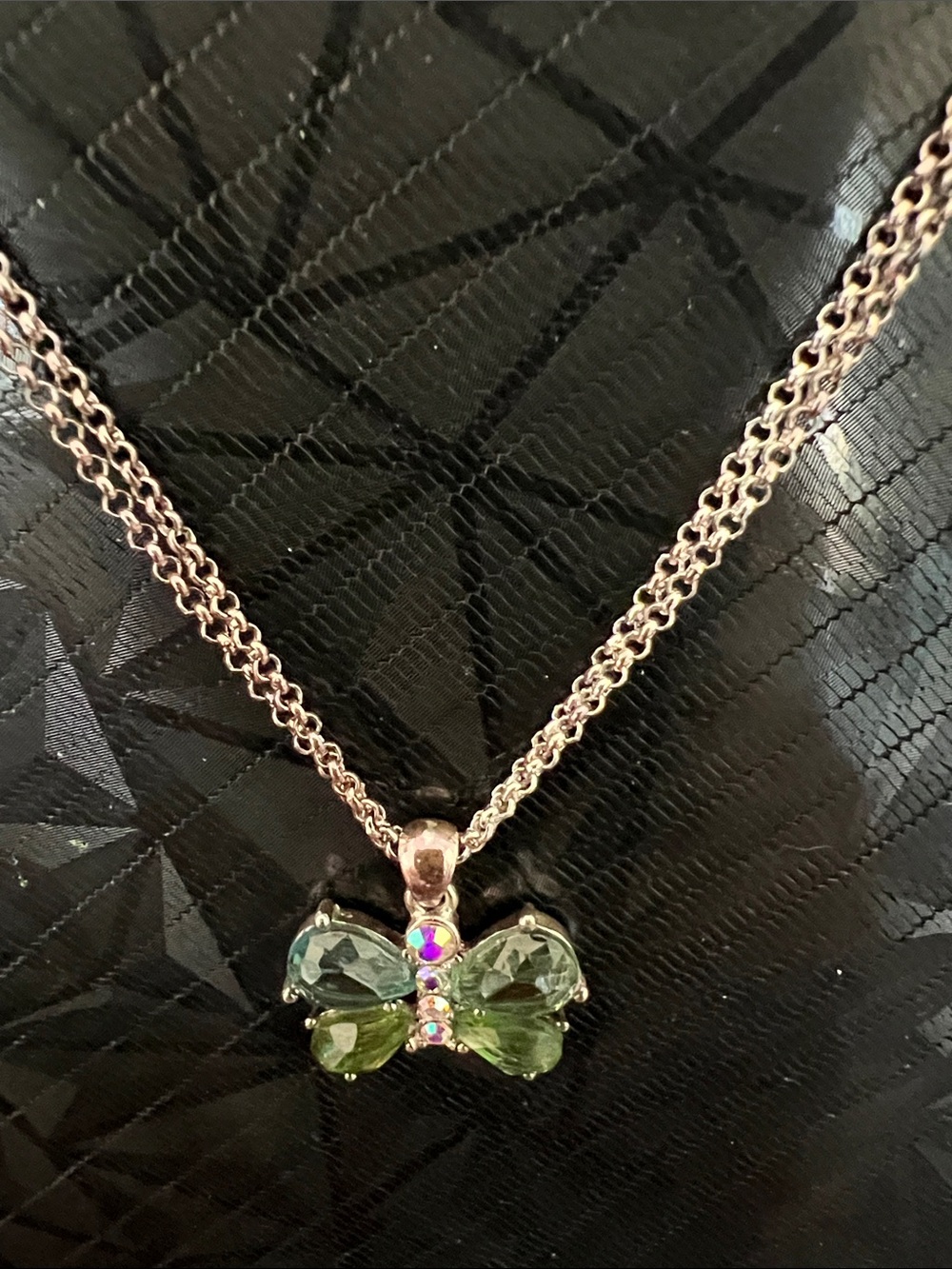 Avon Butterfly Green Crystal Pendant Necklace. Dbl strand. NIB. Pretty!!! - Picture 7 of 8
